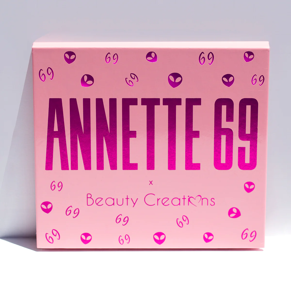 Annette 69 - Palette - Image 4