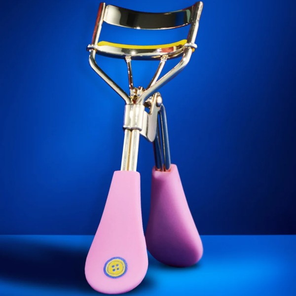Beauty Creations x Coraline "One Eye Open" Eyelash Curler